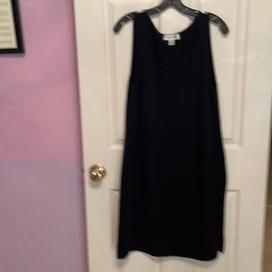 St.John Black Basic sleeveless dress